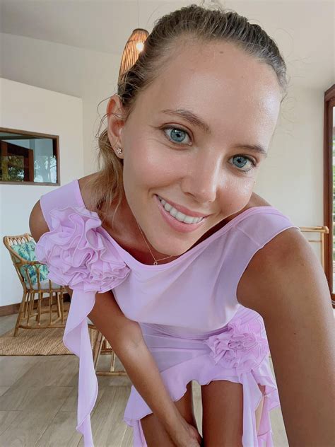 Pink Dress : r/KatyaClover