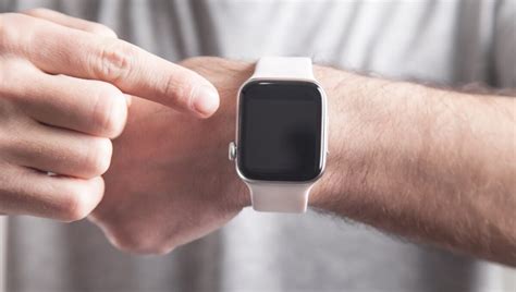 exploring  world  wearable technology dacdigital