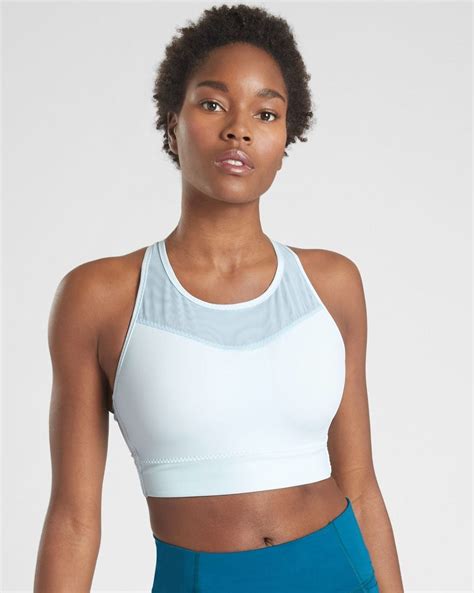 fitting sports bra dwwitp