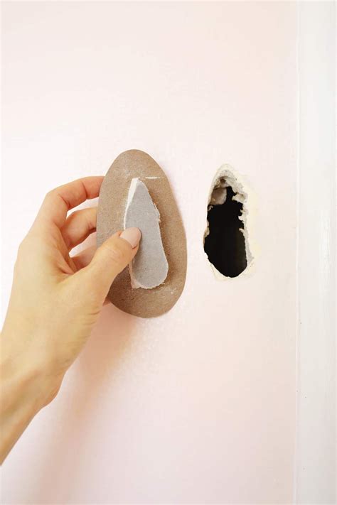 how to repair drywall dents 7
