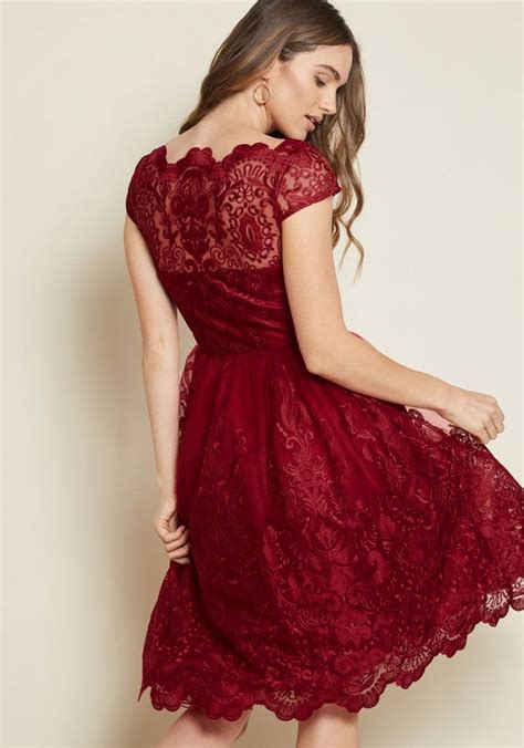 Vestido De Festa Simples E Elegante Curto - 50 vestidos de festa curtos incríveis para convidadas copiarem ...