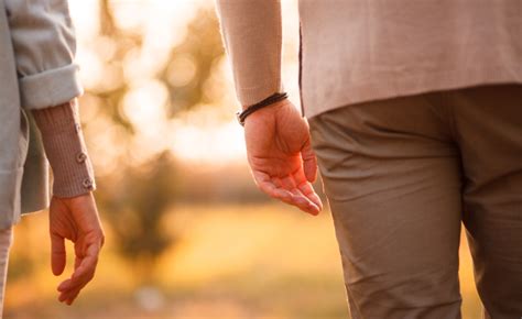4 Reasons That May Be Keeping You From Committing - The Good Men Project