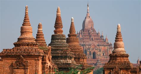 bijzonder bagan  fotos
