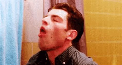 Gag GIFs | GIFDB.com