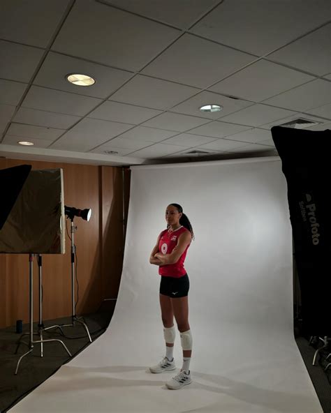 alexa gray | Christmas Eve 2024🌞 | Instagram