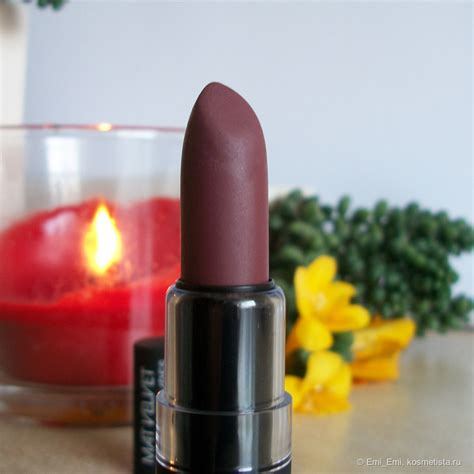 Вельветовая помада Nyx Velvet matte lipstick №08 Dushess | Отзывы ...