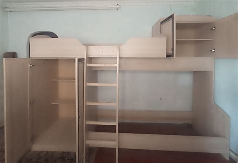 Продам двухъярусную кровать б.у. в хорошем состоянии с матрасами ...