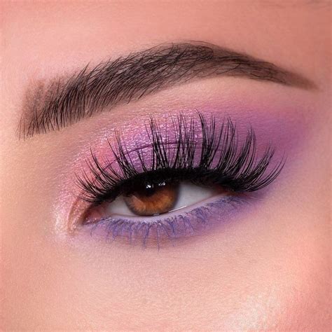 Inspiração | Trucco viola per occhi, Trucco occhi, Trucco viola