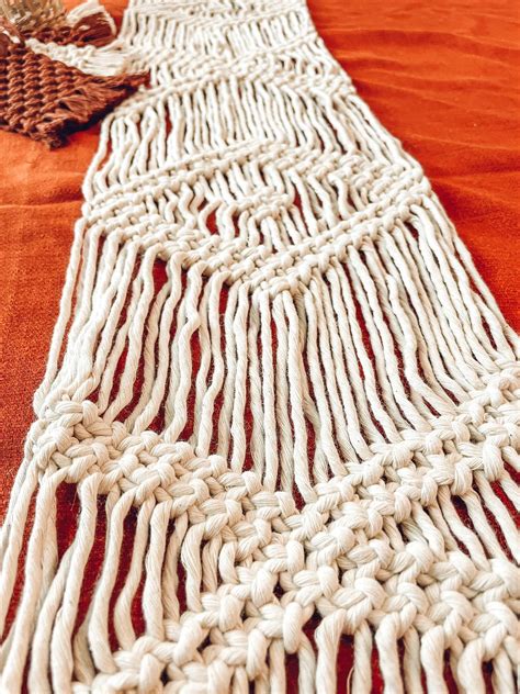Mod Knots Cathi Milligan 1