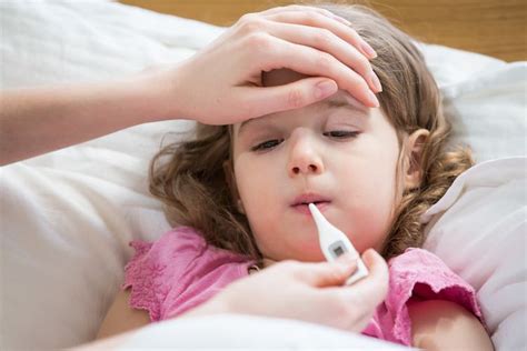 how to take care of measles at home
