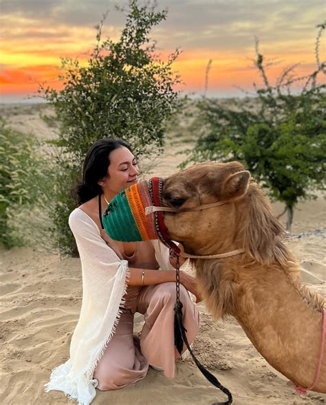 Florence Faivre : r/DC_Marvel_Ladies