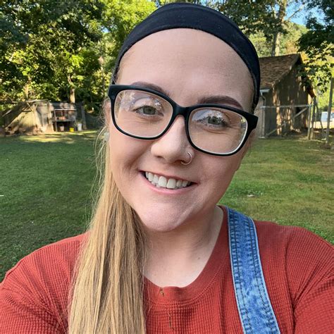 Violet's Secret Garden... - Violet's Secret Garden Cottage