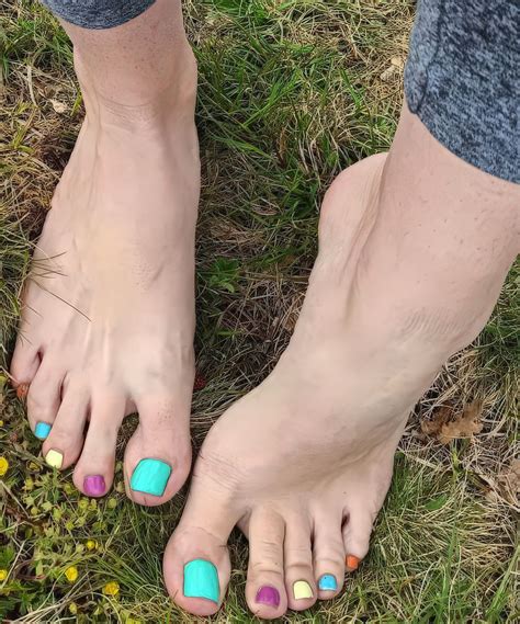 50 Most Beautiful Female Feet Photos Ever » wikiGrewal
