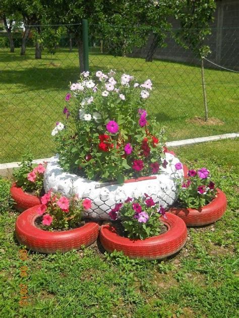 Transform Old Tire Into DIY Painted Tire Planter For Garden – DIYs and ...