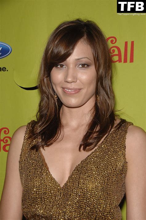 Michaela Conlin Sexy Collection (17 Photos) | #TheFappening
