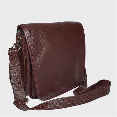 Bolsa Carteiro Masculina Em Couro - Bolsa Carteiro Masculina Tiracolo De Couro Legítimo Genuíno em Promoção ...