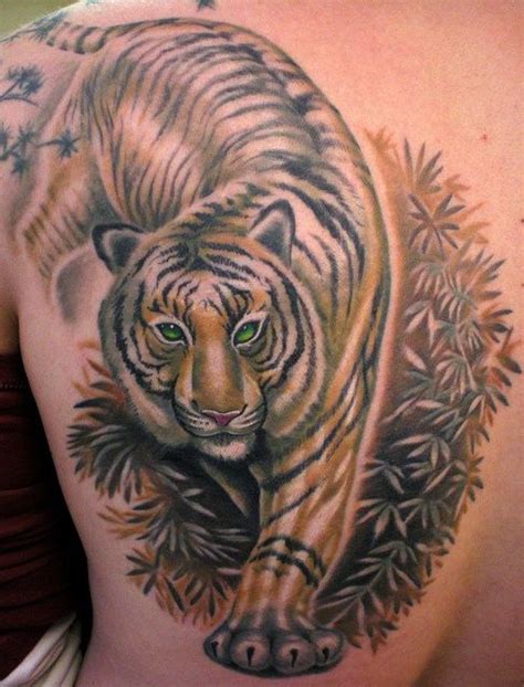 http://tattoomagz.com/tigers-tattoo/realistic-tiger-tattoo-2/ | Tiger ...