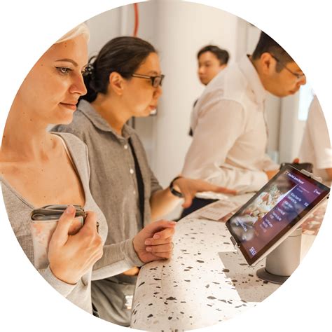 Customer-Facing Display (CFD) | Restaurant POS | Eats365