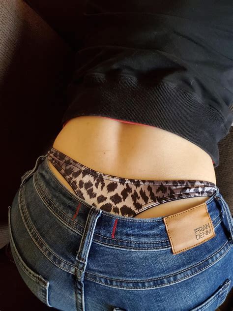 happy Fat Ass Friday!!! : r/milf_thongs