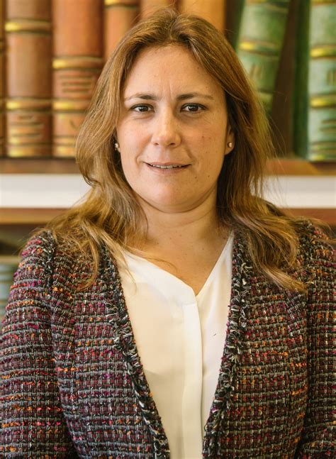 Maria Vânia Nunes | FCSE-Católica