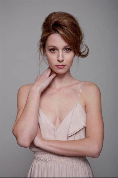 Israeli Actress Alona Tal : r/CelebsWithPetiteTits