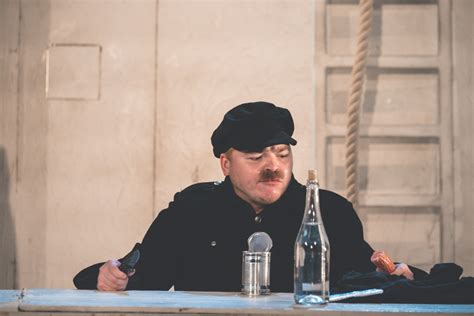 Толстая тетрадь