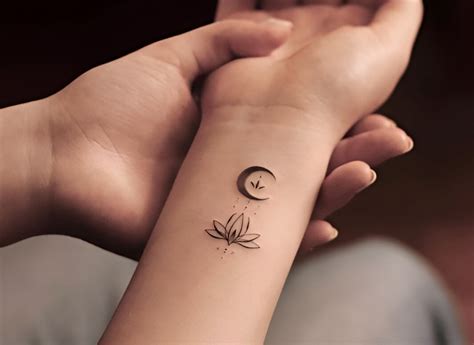 50 Gorgeous Minimalist Tattoos To Level Up Your Feminine Grace - Woman ...