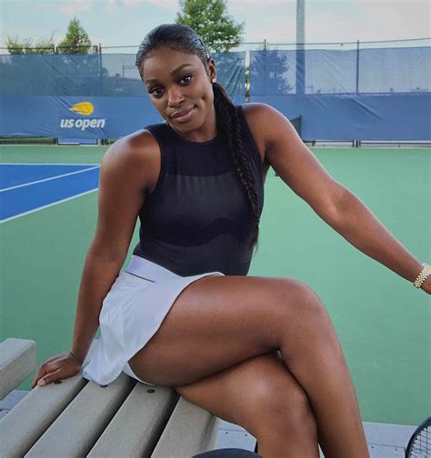 Sloane Stephens Shares Her Gym Bag Essentials
