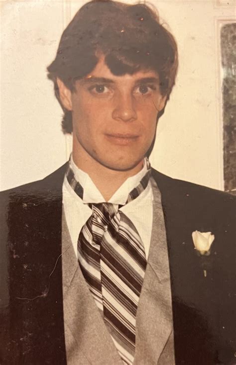 Sutton Jr., Ron D. - Hilliard Rospert Funeral Home