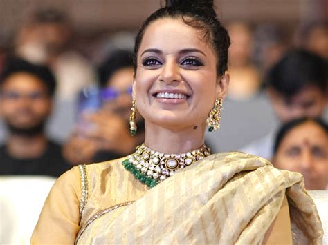 Actress Kangana Ranaut Enjoying Praises In Her Own La-la Land