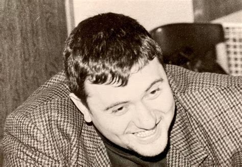 Анализи ЯВОР СИДЕРОВ: Останете си и дома! А това, че случаят ...