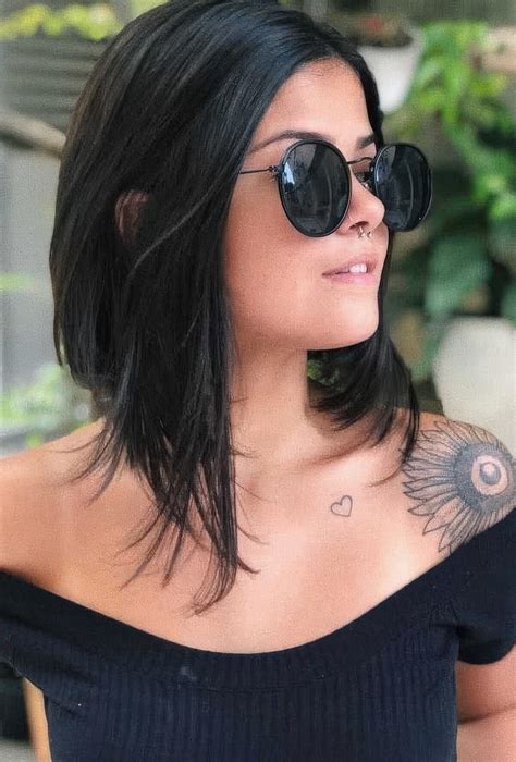 23 Bold And Catchy Angled Long Bob Ideas - Styleoholic