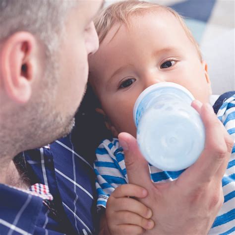 A Comprehensive Guide to Paced Bottle Feeding Techniques 16