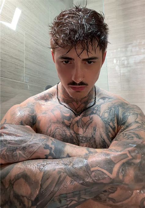 Jake Andrich / Jakipz (@jakeandrich) - Urlebird