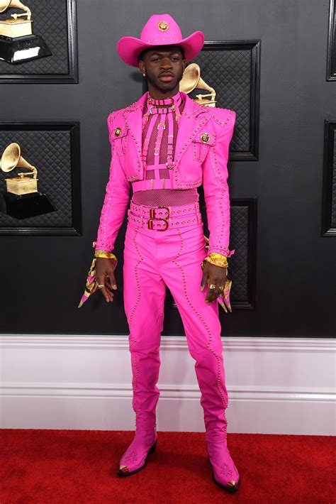 Grammys 2020 Fashion — Dressing a Different Diva