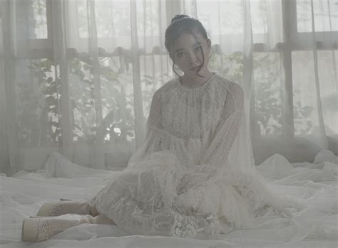 Rilis Single Baru, Ini Lirik 'Mungkin Hari Ini Esok Atau Nanti' Anneth