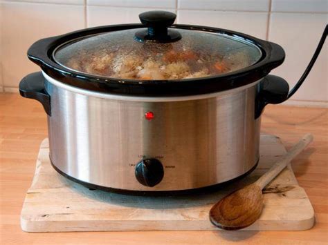 Crockpot Temperature Guide How Hot Does a Slow Cooker Get - Fork ...