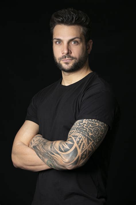 Él es Nicola Porcella, “el peruano más amado de México” - Dapper Magazine