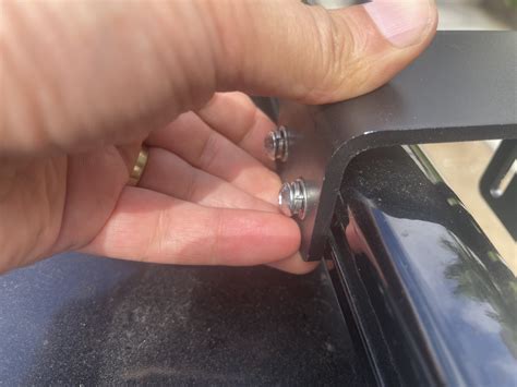 How to install your Universal Awning/Accessory Brackets – Go Xplore