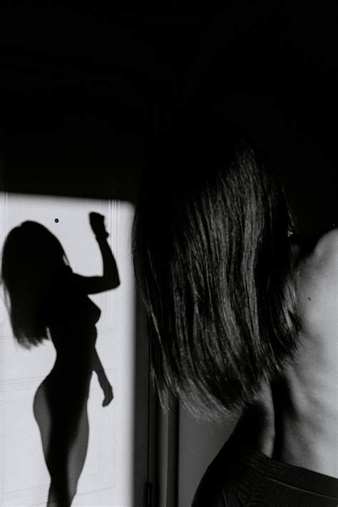 Nude Woman Photos, Download The BEST Free Nude Woman Stock Photos & HD