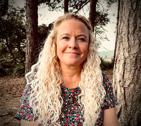 Katie Robertson - therapist in topsham-exeter-ex3 | BACP