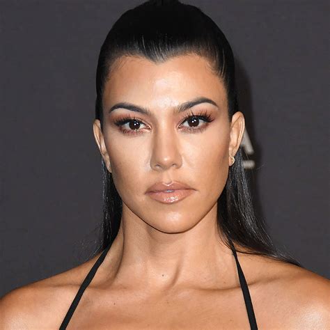 Kourtney Kardashian S Tits Take Center Stage Here S What She Said In Shocking Clips news