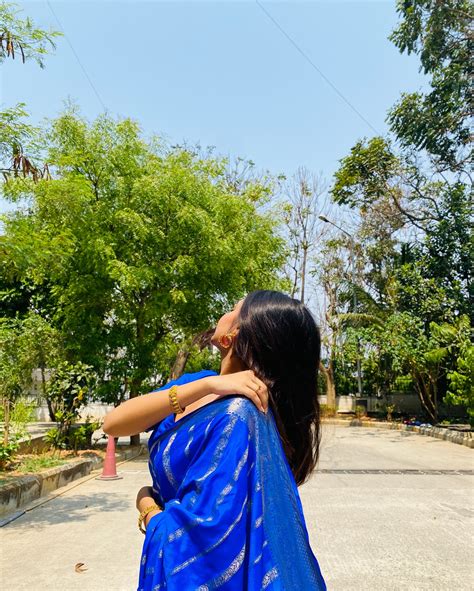 Monii🤍 | In my desi girl era 🫶🏼🪷 #post #instapic #traditional #