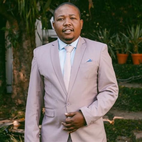 Presley Chweneyagae Passed Away