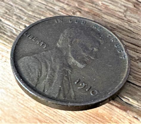 A stamps online glitch sold rare collector items for pennies 18