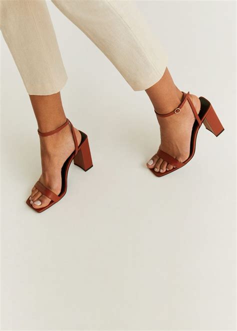 Riemchensandale aus leder - Damen | Mango Deutschland | Heels, Fashion ...