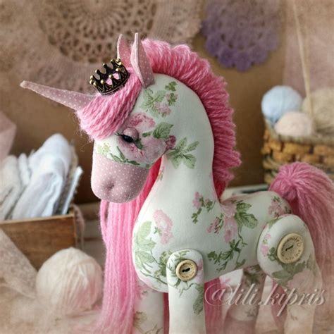 Pin by Mária Magdolna Németh on Varrás figurák | Sewing stuffed animals ...