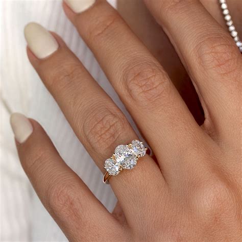 oval diamonds  stone engagement ring sillyshinydiamonds