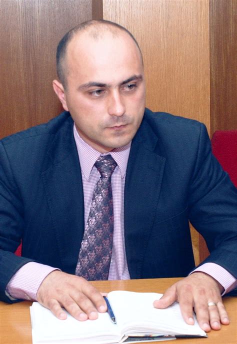 Седат Кадир начело на ДПС в Шумен - RADIAN.BG aвторски поглед на събитията