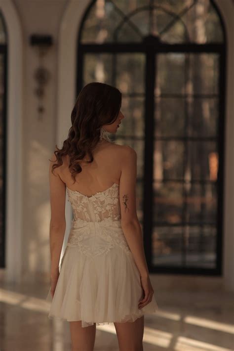 Cora Model - Nurcan Ege